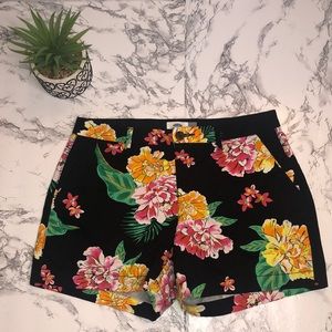 Women’s Old Navy Shorts Size 4
